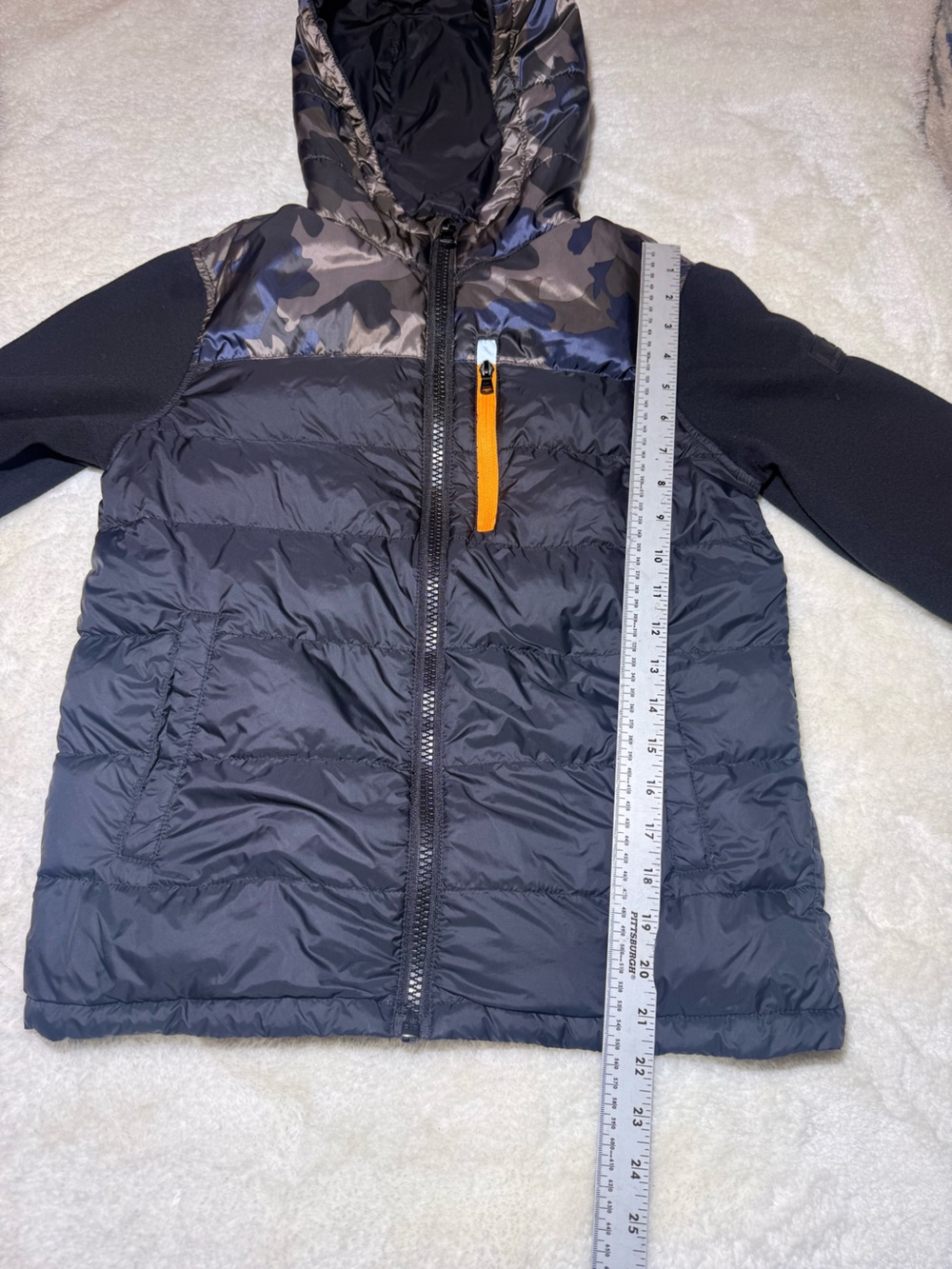 Michael Kors Boys Puffer Jacket black/camo Camo Zip Lined Down Fill Hood 14/16 - Picture 12 of 12